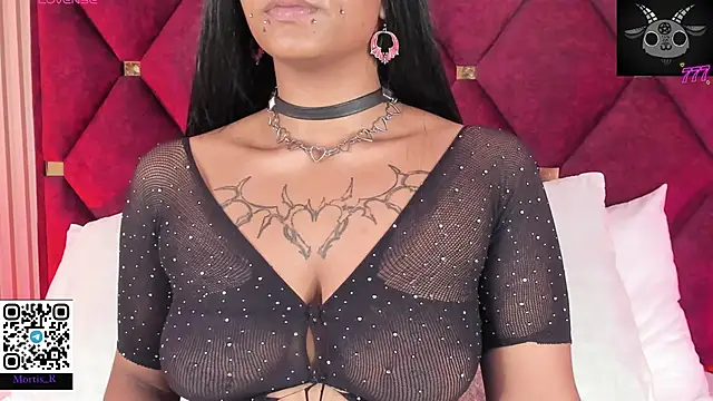 Snapshot of Axa_Graham chatting on 03/18/26, 02:58 Axa Graham online show from 03/18/26, 02:58