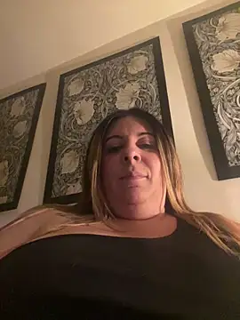 JasmineGlow7 online show from 05/08/26, 09:09
