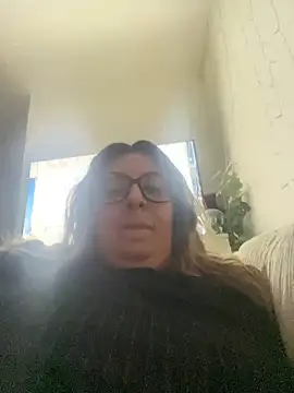 JasmineGlow7 online show from 05/10/26, 10:37