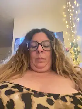 JasmineGlow7 online show from 05/12/26, 09:12