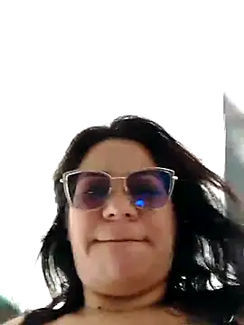 Snapshot of Dafne_77 chatting on 06/19/26, 08:45 Dafne 77 online show from 06/19/26, 08:45