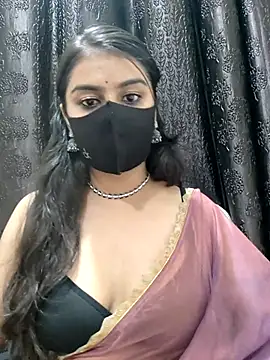Snapshot of Alix_cuti chatting on 05/19/26, 06:14 Alix cuti online show from 05/19/26, 06:14