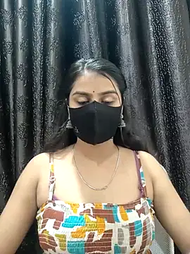 Snapshot of Alix_cuti chatting on 06/06/26, 04:44 Alix cuti online show from 06/06/26, 04:44
