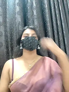Snapshot of Alix_cuti chatting on 07/01/26, 07:24 Alix cuti online show from 07/01/26, 07:24