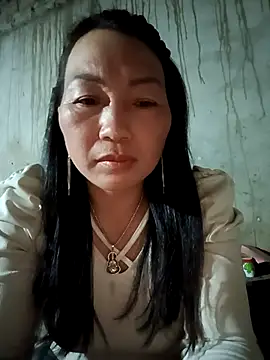 Snapshot of baby_112233 chatting on 05/05/26, 12:35 baby 112233 online show from 05/05/26, 12:35
