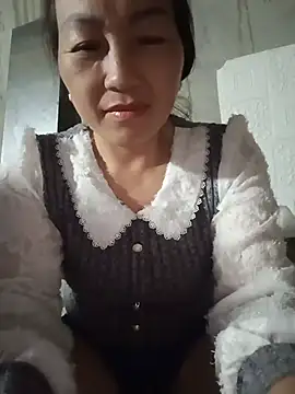 Snapshot of baby_112233 chatting on 07/08/26, 11:48 baby 112233 online show from 07/08/26, 11:48