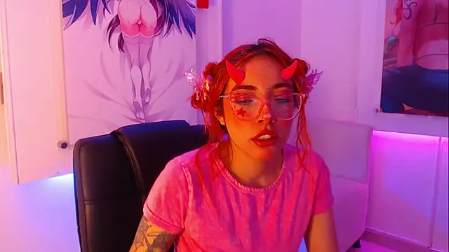 mere in redd online show from 06/22/26, 12:02