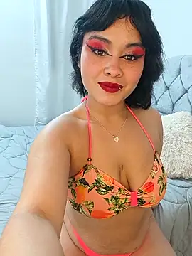 zoe love18 online show from 04/25/26, 04:48