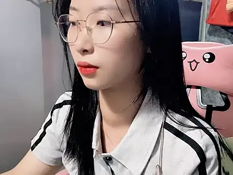 Linne6789 online show from 03/03/26, 01:56