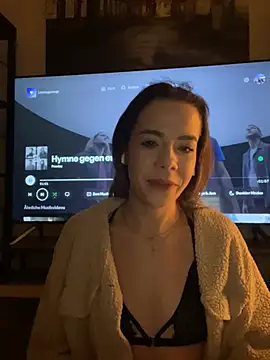 Snapshot of JulietSugar chatting on 02/05/26, 12:59 JulietSugar online show from 02/05/26, 12:59