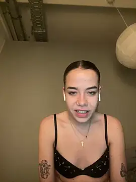 Snapshot of JulietSugar chatting on 02/21/26, 09:38 JulietSugar online show from 02/21/26, 09:38