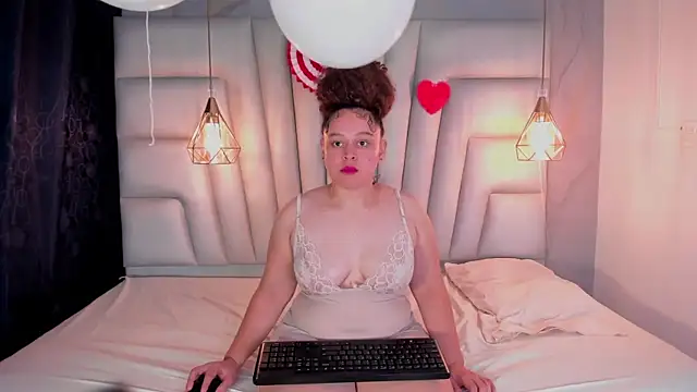 Snapshot of IrinaVoshh_ chatting on 02/10/26, 08:02 IrinaVoshh online show from 02/10/26, 08:02