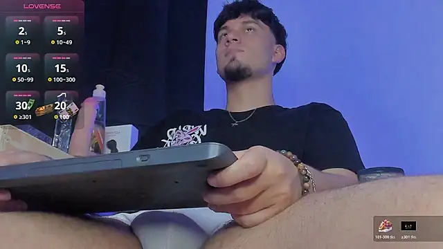 Snapshot of manu__05 chatting on 02/06/26, 11:08 manu 05 online show from 02/06/26, 11:08