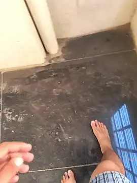 Snapshot of Castrol1289 chatting on 03/08/26, 03:10 Castrol1289 online show from 03/08/26, 03:10