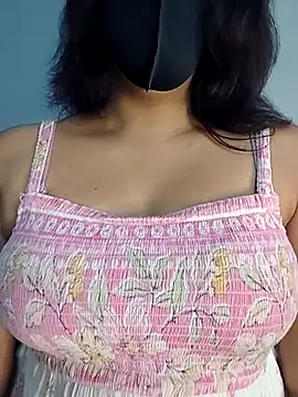 70upqm online show from 06/10/26, 08:35