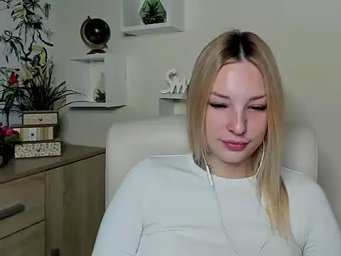 Snapshot of VelvetAngela chatting on 03/07/26, 07:16 VelvetAngela online show from 03/07/26, 07:16