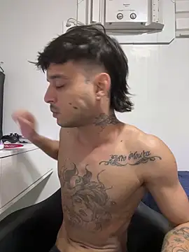 Snapshot of ruffvip chatting on 03/05/26, 01:45 ruffvip online show from 03/05/26, 01:45