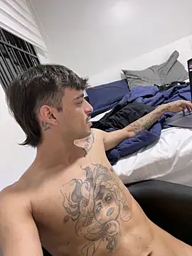 Snapshot of ruffvip chatting on 03/22/26, 02:37 ruffvip online show from 03/22/26, 02:37