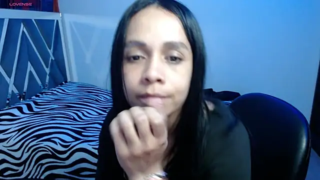 paula lopez   online show from 04/25/26, 11:13