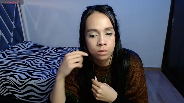 paula lopez   online show from 06/18/26, 06:12