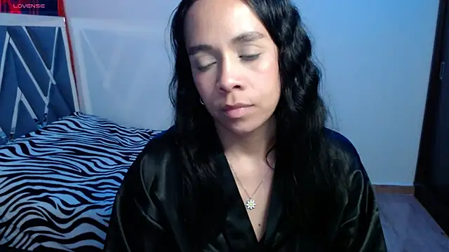 paula lopez   online show from 06/23/26, 06:50