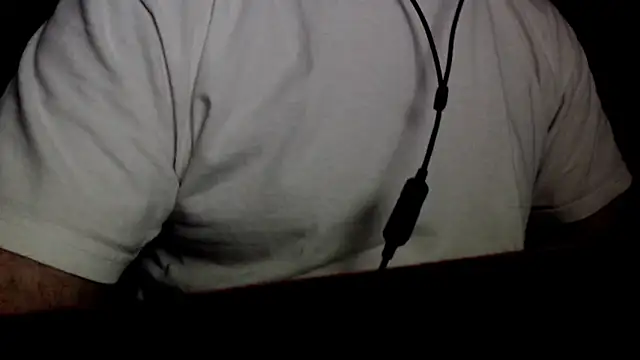 Snapshot of cumintodadark chatting on 06/14/26, 08:11 cumintodadark online show from 06/14/26, 08:11