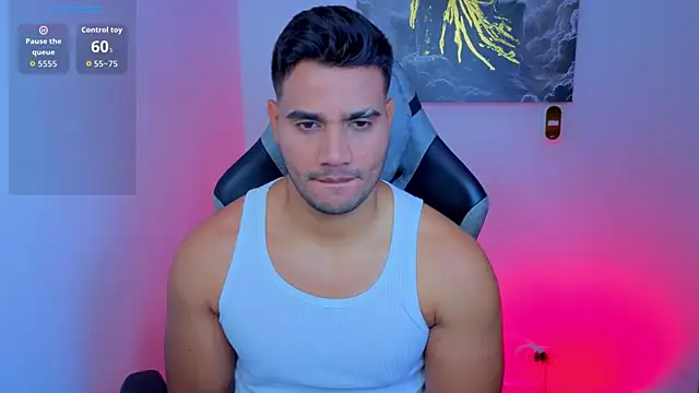 Snapshot of AndresRodriguez1 chatting on 06/15/26, 12:29 AndresRodriguez1 online show from 06/15/26, 12:29