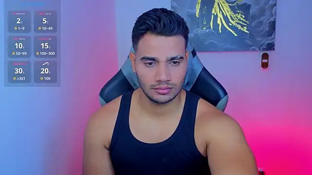 Snapshot of AndresRodriguez1 chatting on 06/18/26, 12:09 AndresRodriguez1 online show from 06/18/26, 12:09