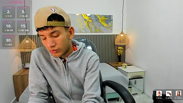 JDWhite18 online show from 06/11/26, 03:26