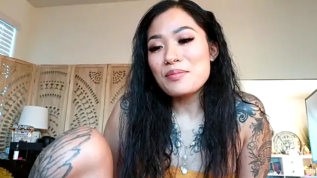 Snapshot of 222goddess444you chatting on 05/08/26, 02:06 222goddess444you online show from 05/08/26, 02:06