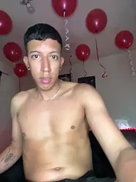 Sebastian Villamarin online show from 02/13/26, 04:41