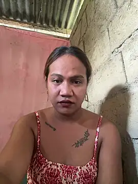 Queen-barbie online show from 02/23/26, 01:47