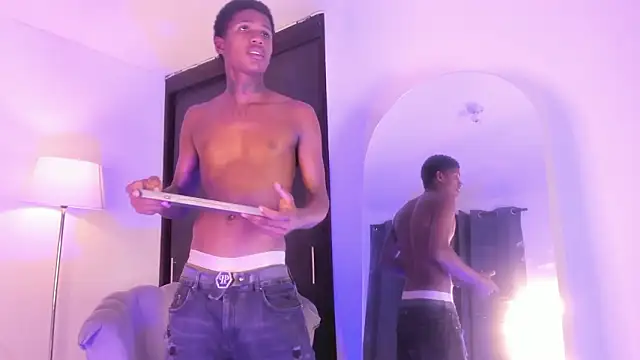 Snapshot of im_oleiderr chatting on 02/13/26, 04:08 im oleiderr online show from 02/13/26, 04:08