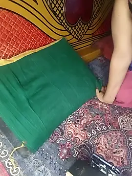Snapshot of Rotna_begum chatting on 04/19/26, 08:46 Rotna begum online show from 04/19/26, 08:46