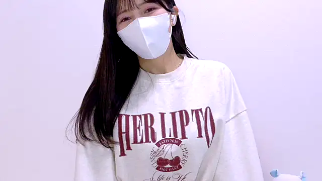 Snapshot of The_Ami_jp chatting on 03/11/26, 02:28 The Ami jp online show from 03/11/26, 02:28