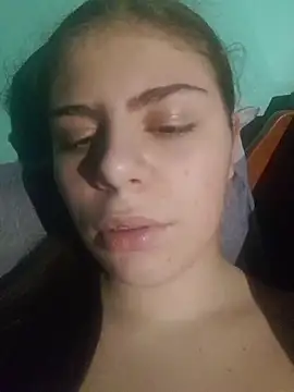 Snapshot of miraevelina chatting on 02/04/26, 01:22 miraevelina online show from 02/04/26, 01:22