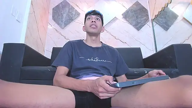 Snapshot of biig_boy chatting on 02/12/26, 08:04 biig boy online show from 02/12/26, 08:04