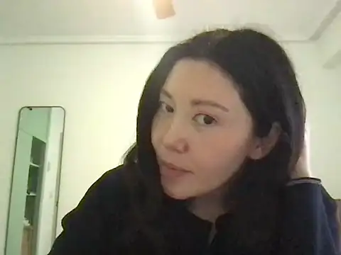 Snapshot of Yukasato1 chatting on 02/28/26, 02:18 Yukasato1 online show from 02/28/26, 02:18