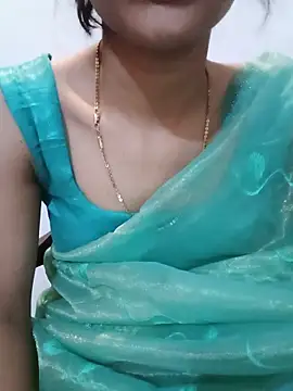 Saxy bhabhi79 online show from 06/15/26, 04:20