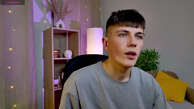 Snapshot of Rony_Joy chatting on 02/08/26, 07:39 Rony Joy online show from 02/08/26, 07:39