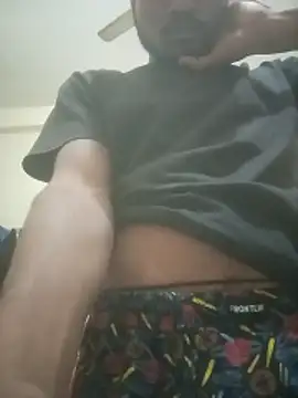 Snapshot of dynamolavis chatting on 02/02/26, 05:33 dynamolavis online show from 02/02/26, 05:33