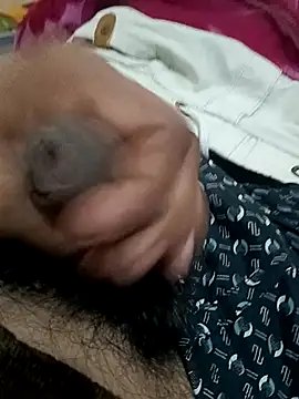 Snapshot of dynamolavis chatting on 02/16/26, 10:22 dynamolavis online show from 02/16/26, 10:22