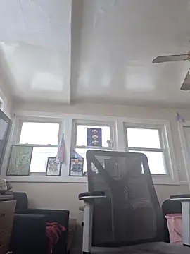 Snapshot of Gaymer_Faerie chatting on 02/09/26, 02:43 Gaymer Faerie online show from 02/09/26, 02:43