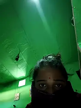 Snapshot of Vinita_cuty chatting on 03/28/26, 09:09 Vinita cuty online show from 03/28/26, 09:09