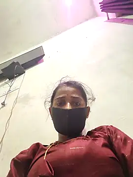 Snapshot of Vinita_cuty chatting on 03/31/26, 05:24 Vinita cuty online show from 03/31/26, 05:24