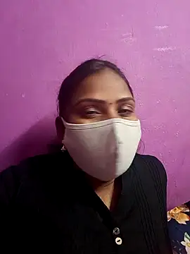 Snapshot of Tamil_Hot_Nisha chatting on 03/11/26, 04:35 Tamil Hot Nisha online show from 03/11/26, 04:35