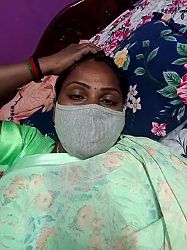 Snapshot of Tamil_Hot_Nisha chatting on 03/15/26, 05:30 Tamil Hot Nisha online show from 03/15/26, 05:30