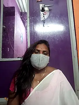 Snapshot of Tamil_Hot_Nisha chatting on 04/02/26, 04:59 Tamil Hot Nisha online show from 04/02/26, 04:59