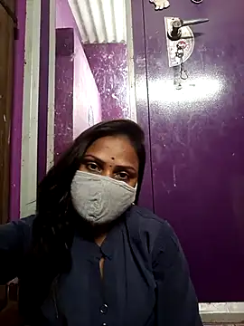 Snapshot of Tamil_Hot_Nisha chatting on 04/06/26, 08:04 Tamil Hot Nisha online show from 04/06/26, 08:04