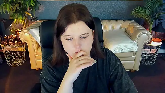 KristiFoxy online show from 05/11/26, 06:49